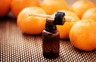 As an essential oil of mandarin helps care for skin and hair