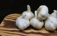 Why garlic should be put in the freezer