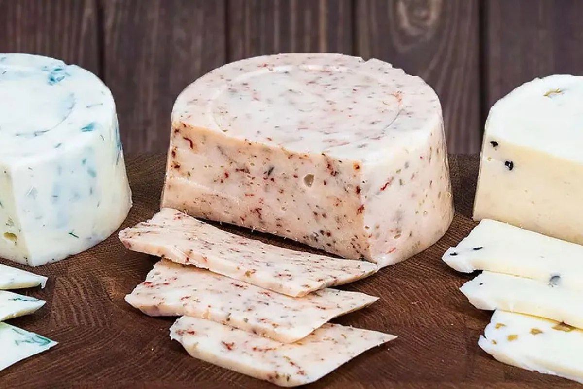 Stop buying cheese - make yourself a stunningly delicious, homemade hard cheese with different flavors