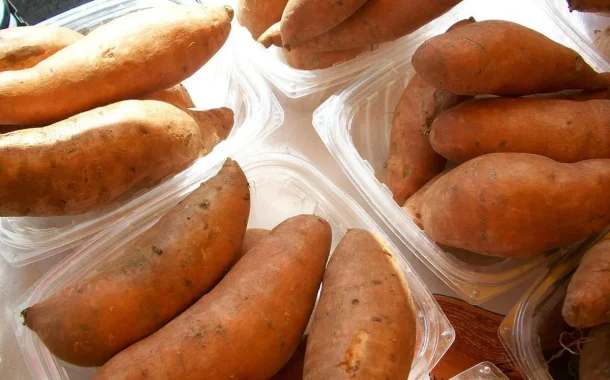 How sweet potatoes can affect a person's eyesight