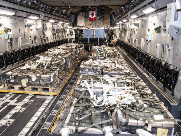 A second military aid plane from Canada arrived in Ukraine