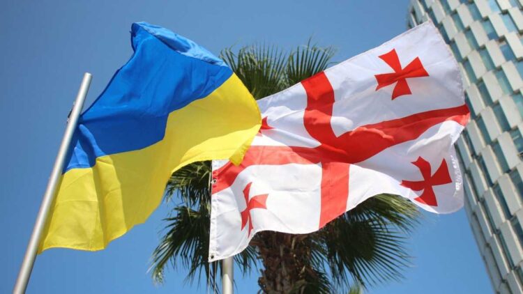 Reunion Day: the 200-meter flag of Ukraine was unfurled in Kyiv