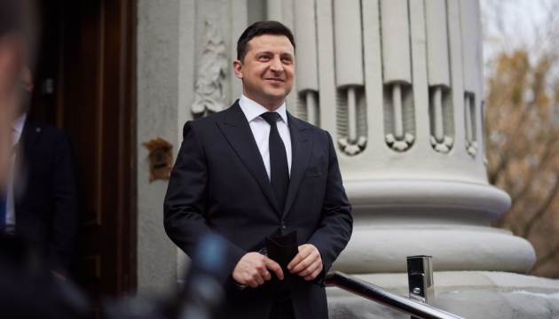 Ukrainian President meets German Chancellor at Mariinsky Palace