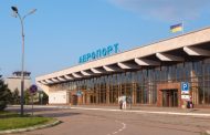 Near the airport in Kherson, the Ukrainian military smashed all enemy equipment