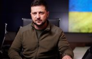 Zelensky calls on Greece to help save Mariupol