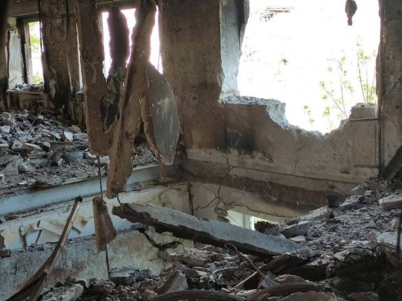 The occupiers destroyed 13 houses in Lysychansk the day before