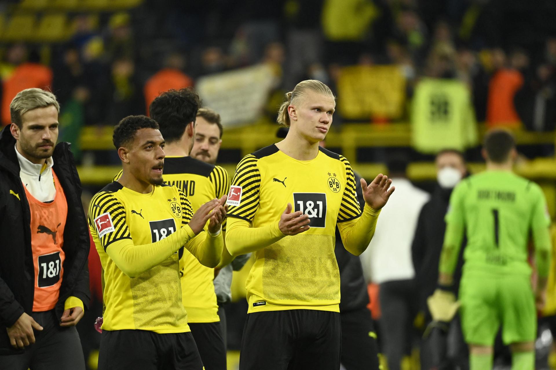 Dortmund host Dynamo Kyiv in a charity match
