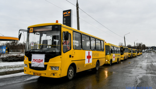 More than 3,800 people evacuated through humanitarian corridors today