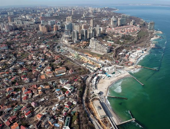 Odessa attack: two missiles hit a military facility and two residential buildings