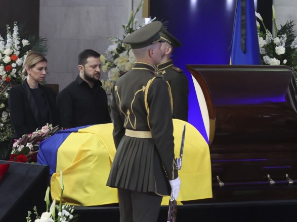 Leonid Kravchuk said goodbye in Kyiv. Zelensky attended the ceremony
