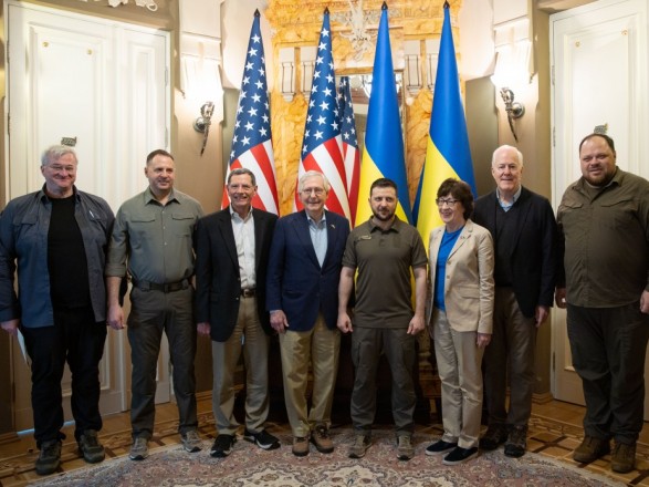 The President discussed food security with a delegation of US senators