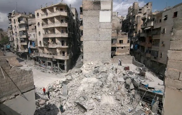 Experts on Syrian barrel bombs in Russia are helping in a potential campaign against Ukraine