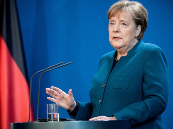 Merkel expressed support for Ukraine after months of silence - Reuters