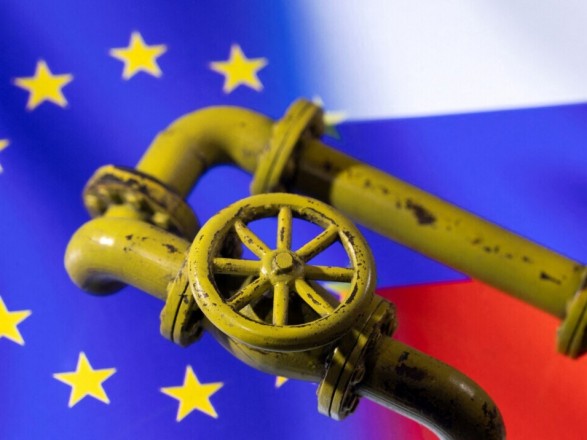 Gas, fertilizers and oil: the expert told how EU sanctions against Russian companies work