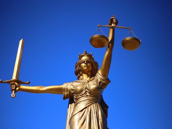 The fifth went: the court banned another party