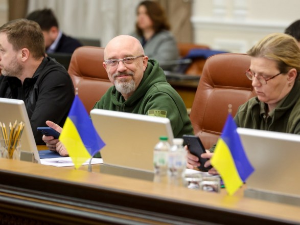 The Minister of Defense of Ukraine thanked Biden for sending HIMARS missile systems