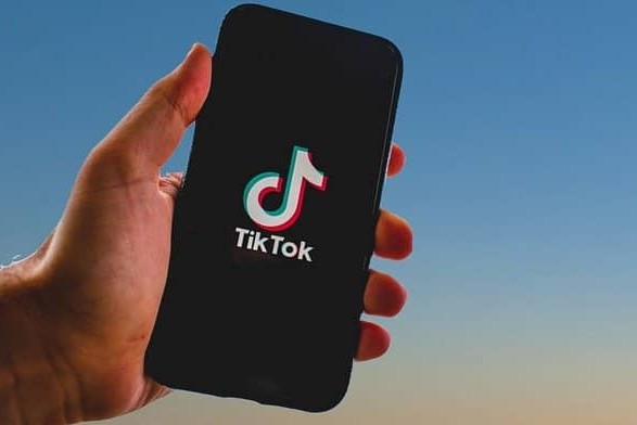 U.S. senators are asking the director of TikTok to review Russia's 