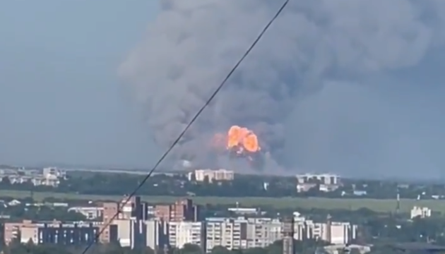 An ammunition depot exploded in the Luhansk region