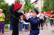 In Zaporozhye, a rescuer invented a legend with exercises to make a proposal to a loved one