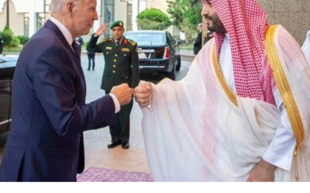 Biden extends his fist to Crown Prince Mohammed bin Salman during his visit to Saudi Arabia to avoid contact