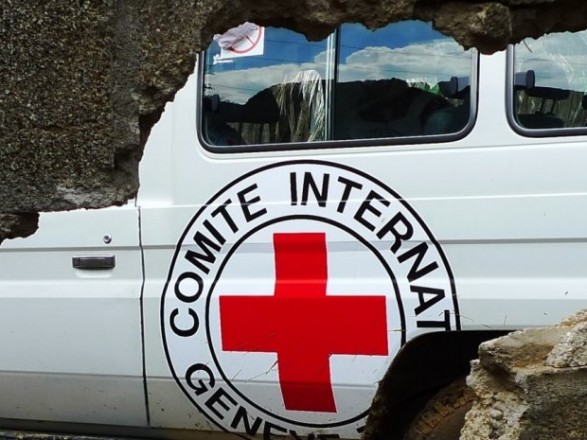 The Red Cross offered help in evacuating the wounded from Olenivka