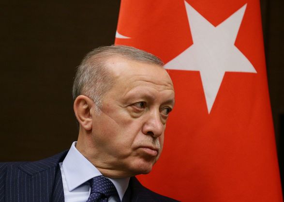 Erdogan offered Putin to meet with Zelensky in Turkey