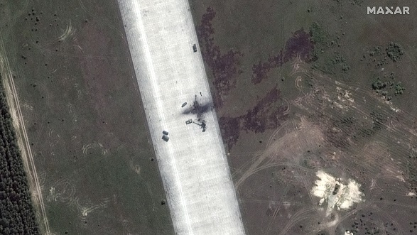 Pictures of the military airfield 