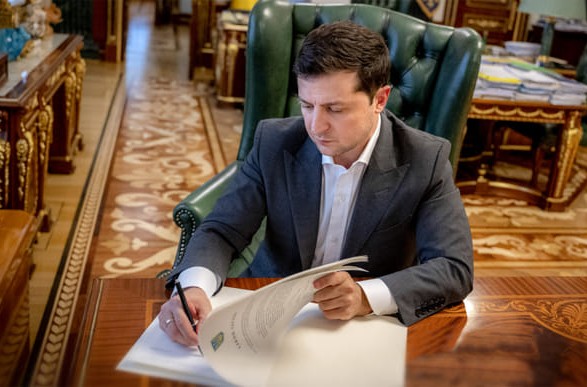 Zelensky signed a number of laws aimed at protecting Ukrainians