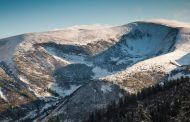 It is raining in most regions, and it is snowing in the Carpathians: what will the weather be like this weekend