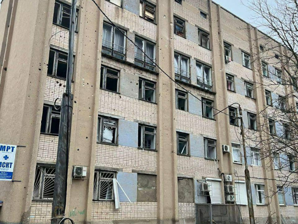 Racists shelled a hospital in Kherson: shells hit the maternity ward