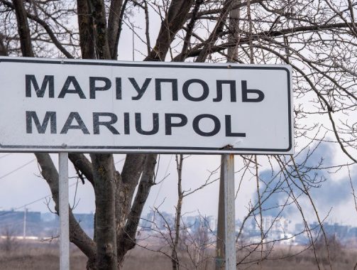 The Russians brought tanks to the villages near Mariupol and talk about the order to 