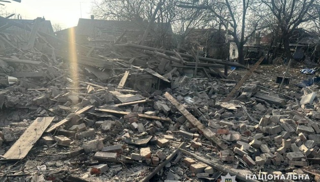 A civilian was killed as a result of Russia's bombing of Zmivka in the Kherson region