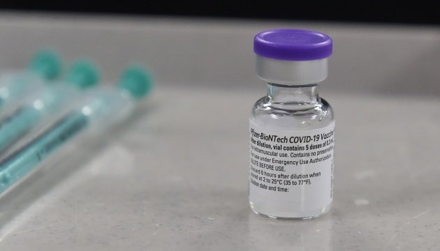 الموت و الآثار الجانبية للقاح فايزر: حقيقة ام تلاعب