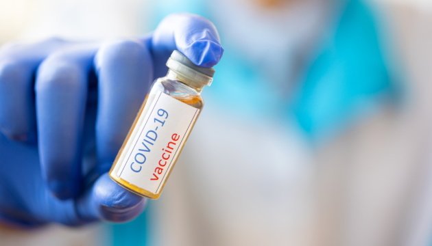 فرنسا تنهي تطعيم مليون شخص من مواطنيها ضد كورونا