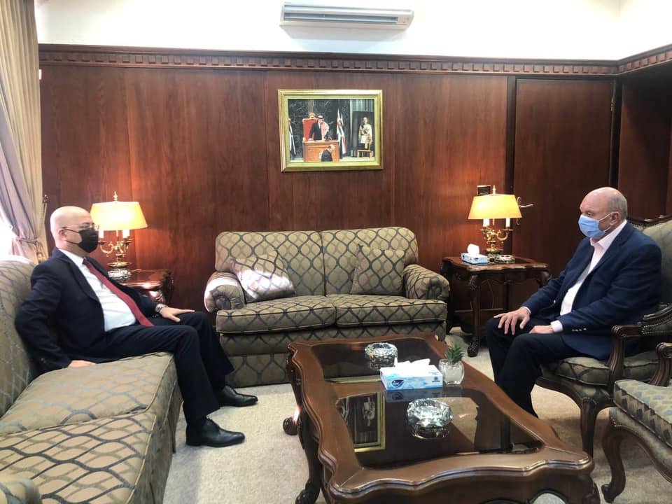 السفير العراقي في الاردن يلتقي رئيس مجلس الاعيان الاردني