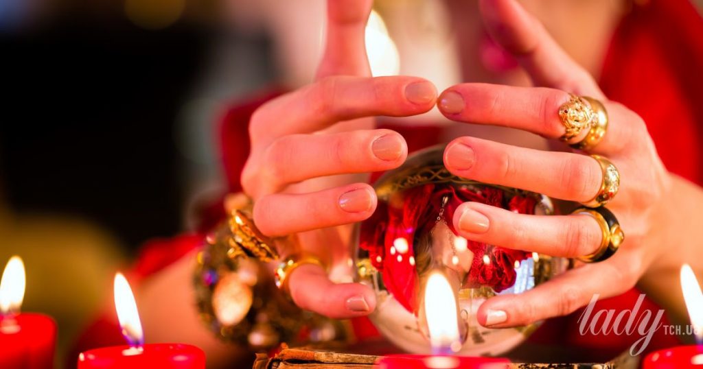 العرافة مولفار وتنبؤات خطيرة.. ظهور زعيم شاب جديد في أوكرانيا وتقسيم روسيا وانتهاء كورونا