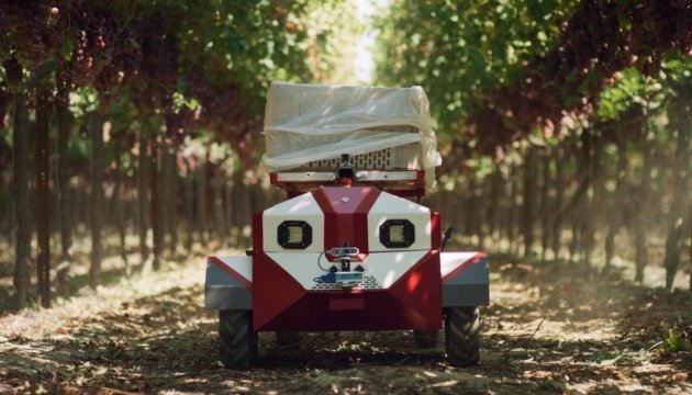 الولايات المتحدة تطور حاملة روبوت لمساعدة المزارعين على الحصاد