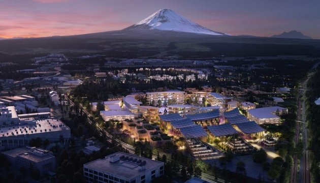 تويوتا تبني نموذج اولي لـ مدينة ذكيةبالقرب من جبل فوجيفيديو في اليابان
