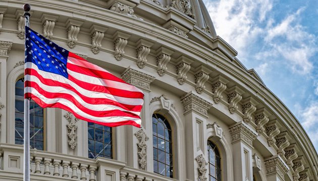 الكونجرس الأمريكي يوافق على الدفعة الأولى من المساعدة الأمنية لأوكرانيا