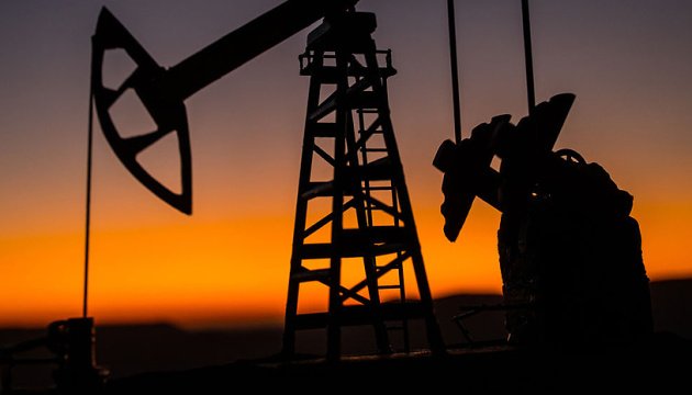 النفط يرتفع بسبب الصقيع الشديد في الولايات المتحدة