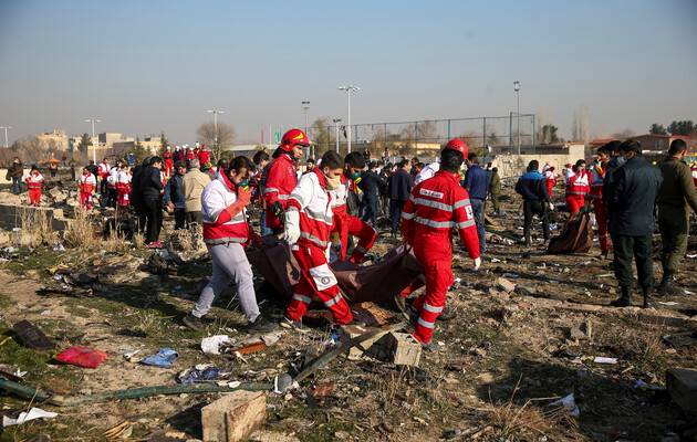 أوكرانيا تناقش التحقيق مع الولايات المتحدة في حادثة تحطم الطائرة الايرانية في ايران