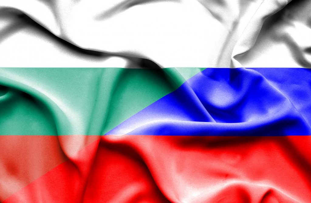بلغاريا تضع دبلوماسيين روسيين في قائمة الاشخاص غير المرغوب فيهم