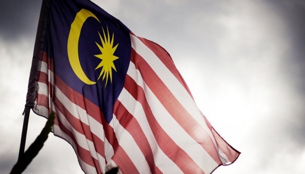 دبلوماسين كوريون يغادرون ماليزيا