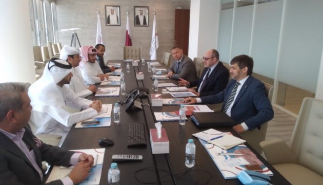 سنيك يجتمع مع شركاء قطريين لمناقشة امتياز ميناء أوليفيا