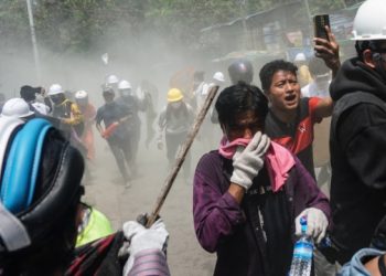مقتل 38 متظاهرا في ميانمار يوم امس الاحد