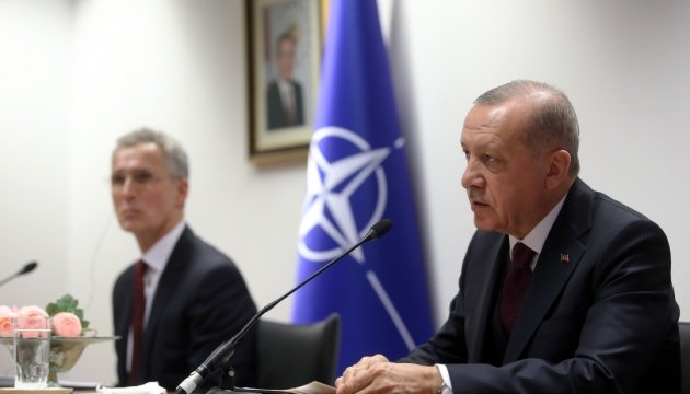 أردوغان: يجب حل الأزمة بين أوكرانيا و روسيا من خلال الحوار