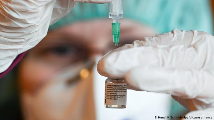 ارتفاع الاصابات بفيروس كورونا على الرغم من استخدام اللقاحات
