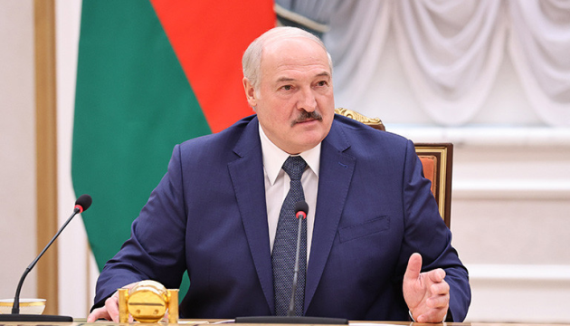 بيلاروسيا تنسحب من الشراكة الشرقية وتستدعي سفيرها لدى الاتحاد الأوروبي