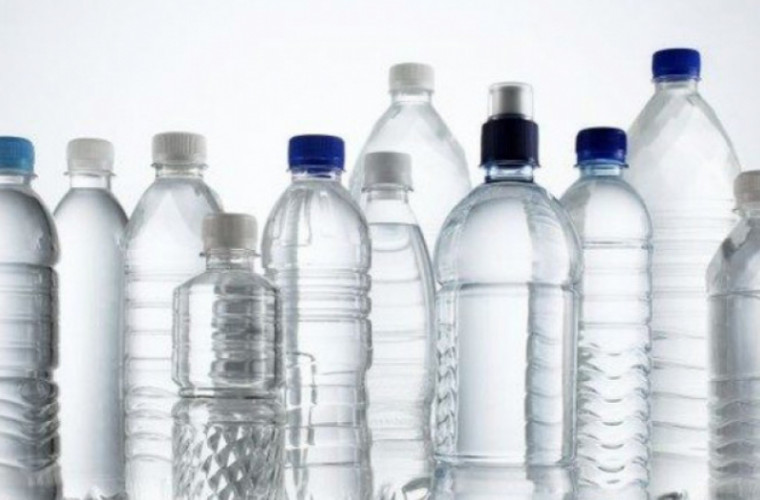 مشروع لتبادل الزجاجات البلاستيكية لمساعدة الحيوانات في منطقة خميلنيتسكي