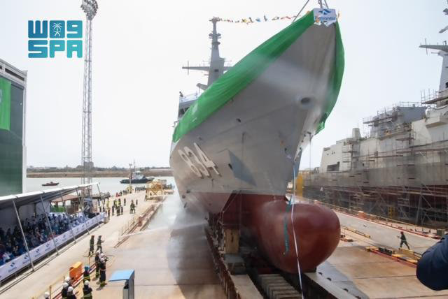 البحرية السعودية تكشف عن أحدث سفينة حربية جازان في إسبانيا
